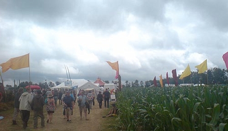 © Robert Rotifer Lounge on the Farm-Gelände